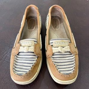 Womens boat shoes